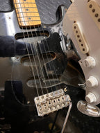 1987 Fender Japan E-Serial Eric Clapton Style– Black / Maple Neck