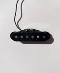 Stratocaster Single Coil Pickup – All Black Aesthetic (Unbranded)