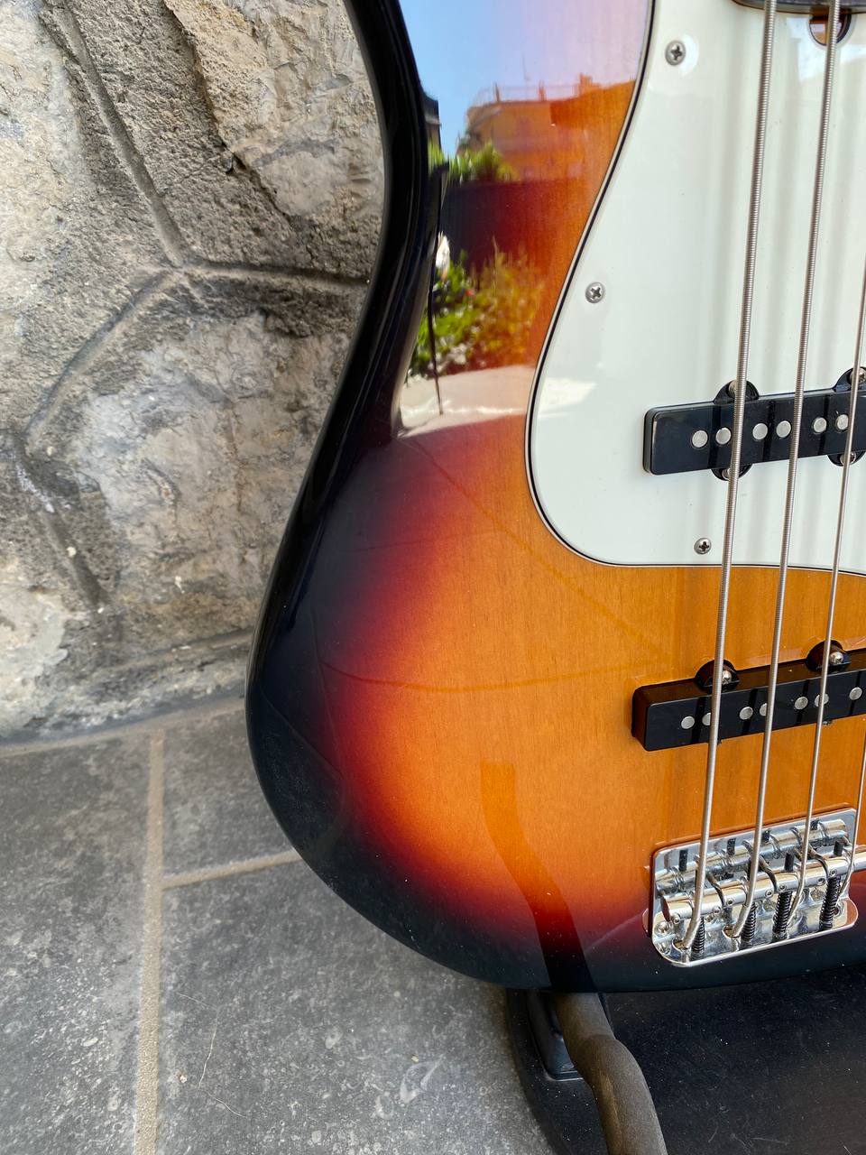 Fender Standard Jazz Bass (2016, Sunburst) — Made in Mexico, Original with Hang Tag & Fender Card + Video Demo