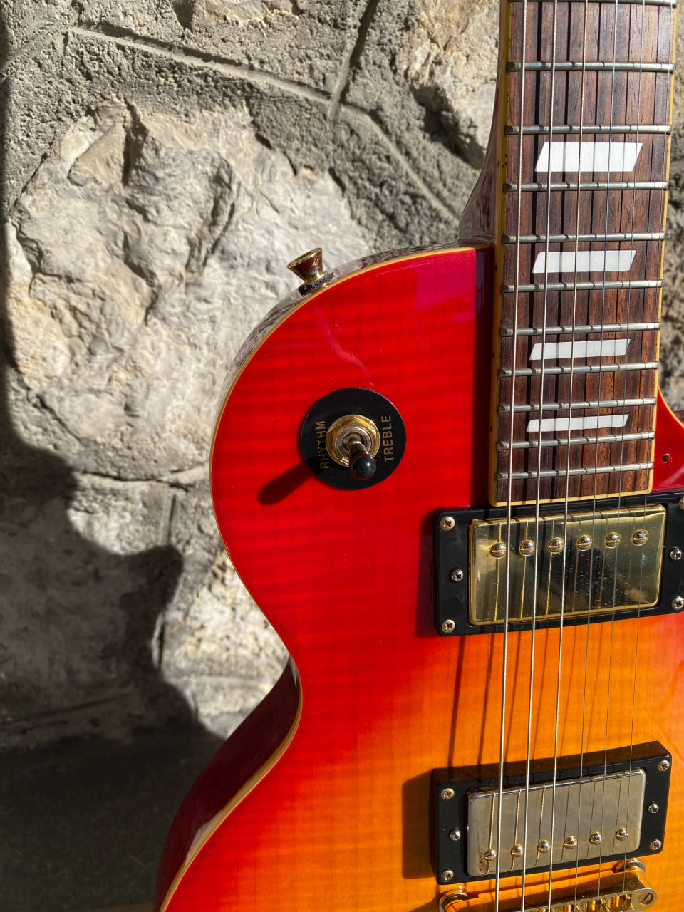 Stagg Les Paul Electric Guitar — Orange Burst, Flame Top, Gold Hardware, Phoenix Headstock Inlay, Set-Neck + Video Demo