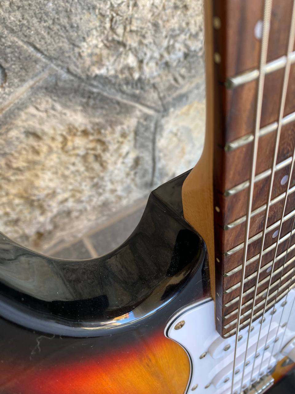 Gewa Pure VGS 100 SB – Sunburst Electric Guitar