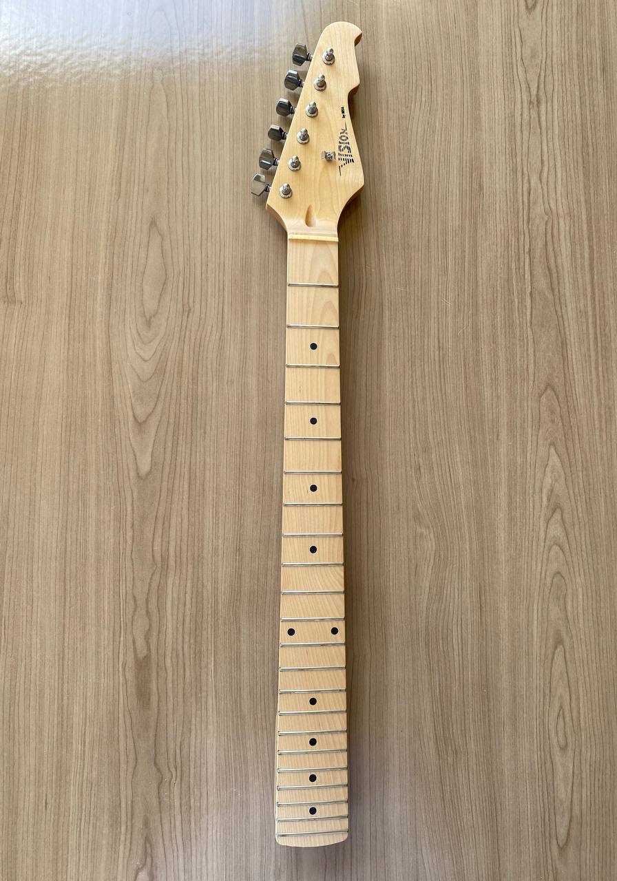 Stratocaster-Style Replacement Guitar Neck (Maple) — 22 Frets, Complete with Tuners, Brand New