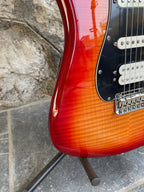 Fender Player Stratocaster HSS 2022 - Maple Fingerboard - Excellent Condition