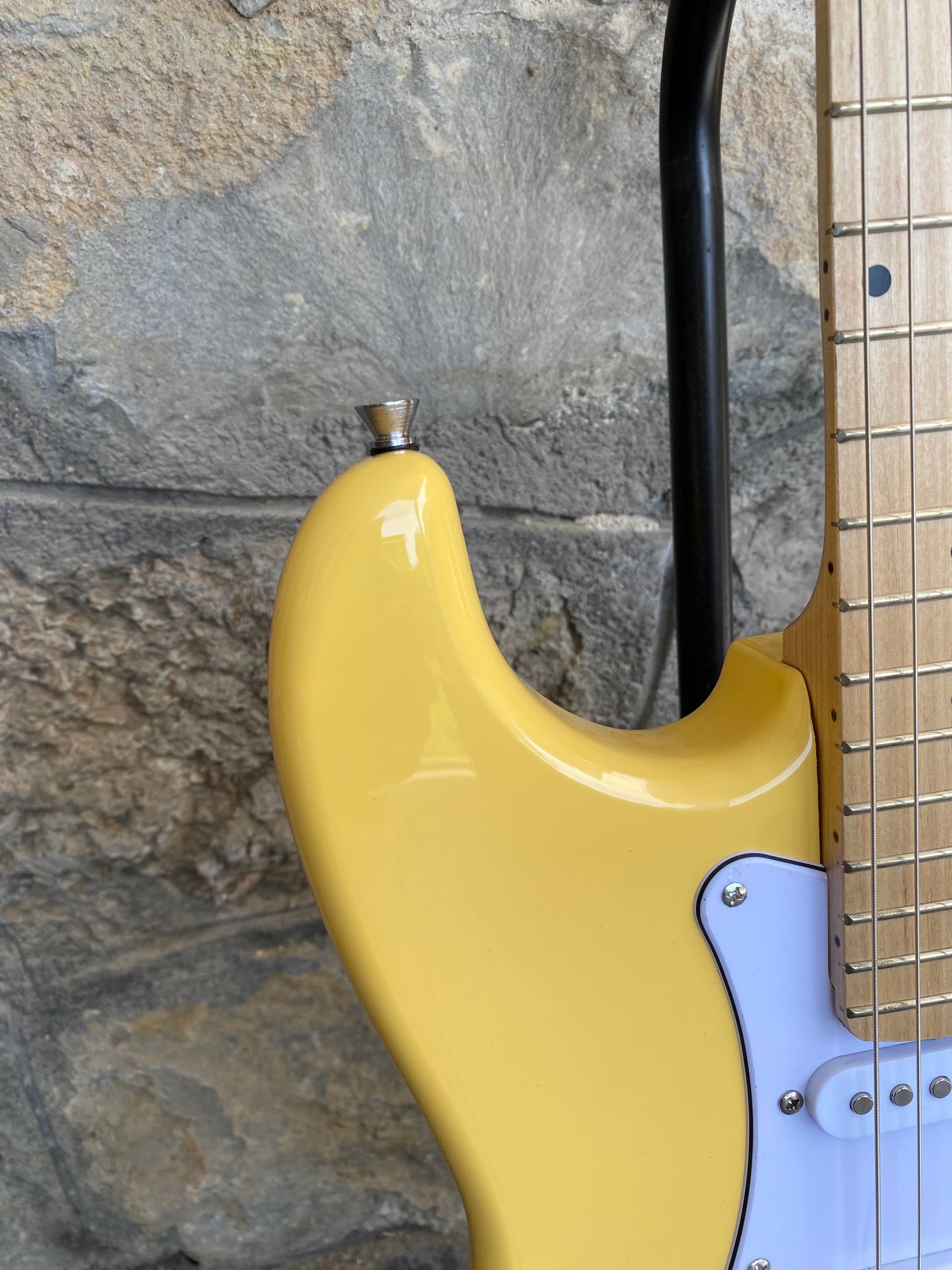 Vision Stratocaster ST5 Electric Guitar Starter Kit - Yellow - NEW