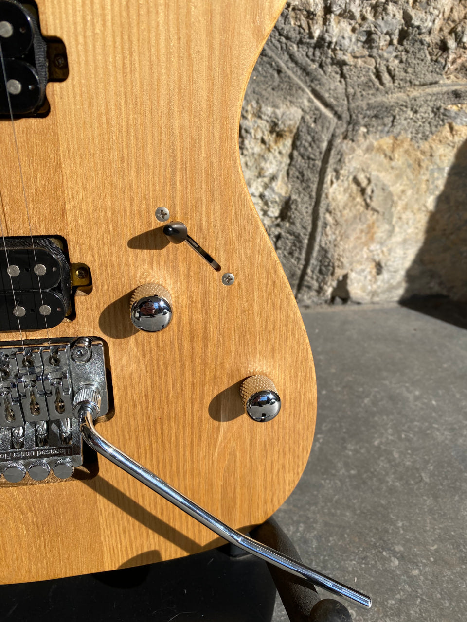 SX Superstrat Electric Guitar — Ash Body, Floyd Rose Tremolo, Tree of Life Decal Inlays, Dual Humbuckers + Video Demo