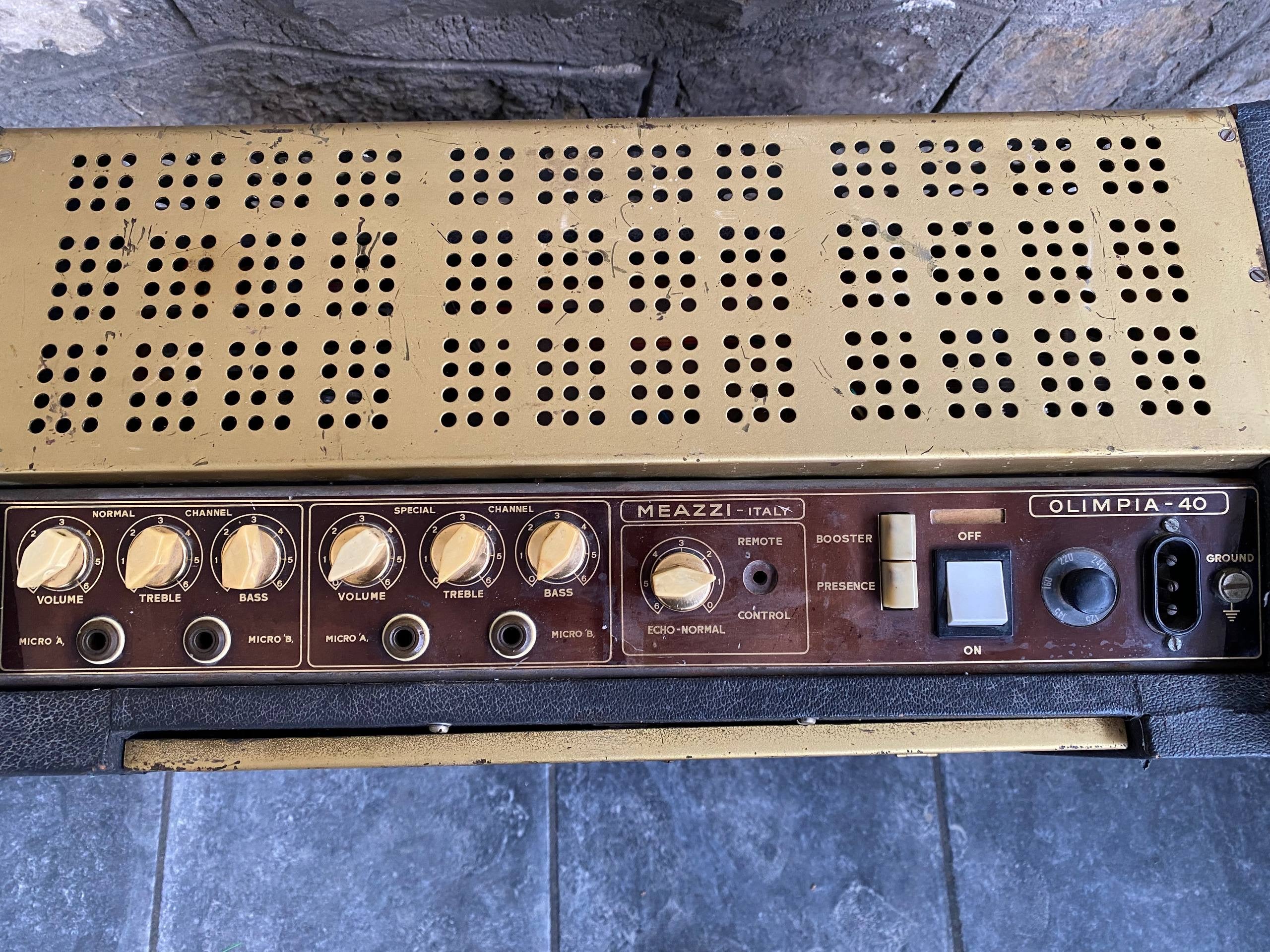 Meazzi Olimpia 40 Amplifier – Made in Italy – Built-in Tape Echo – Fully Working.