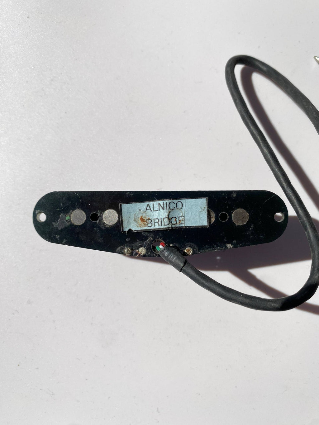 Vertical Twin-Coil "Humbucker" Pickup – Alnico Magnets (10.30 kΩ)