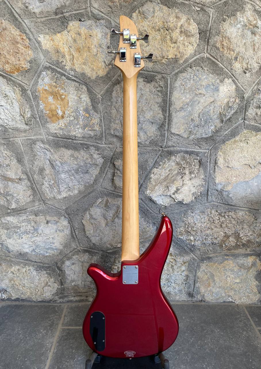 Yamaha RBX170 Electric Bass Guitar (Metallic Red / Car) — PJ Pickup Configuration, 24 Frets, Rosewood Fretboard + Video Demo