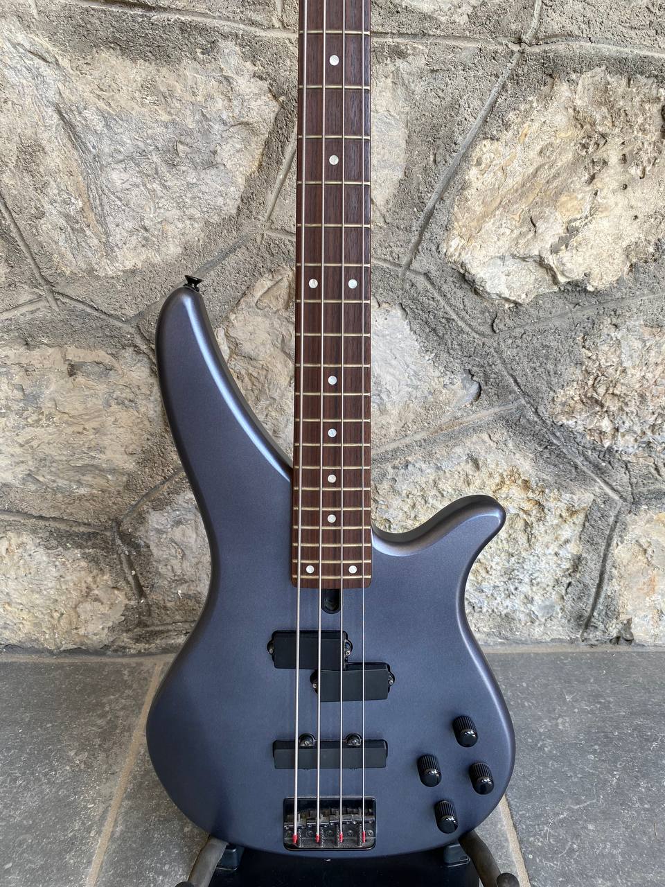 Yamaha RBX370A Active Bass (Metallic Gray) — 24 Frets, Black Hardware, Excellent Condition + Video Demo