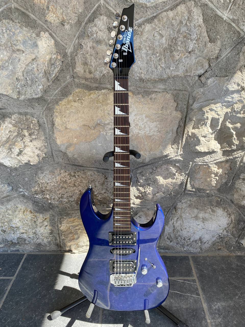 Ibanez Gio Electric Guitar - Metallic Blue - HSH Configuration - Shark Tooth Inlays