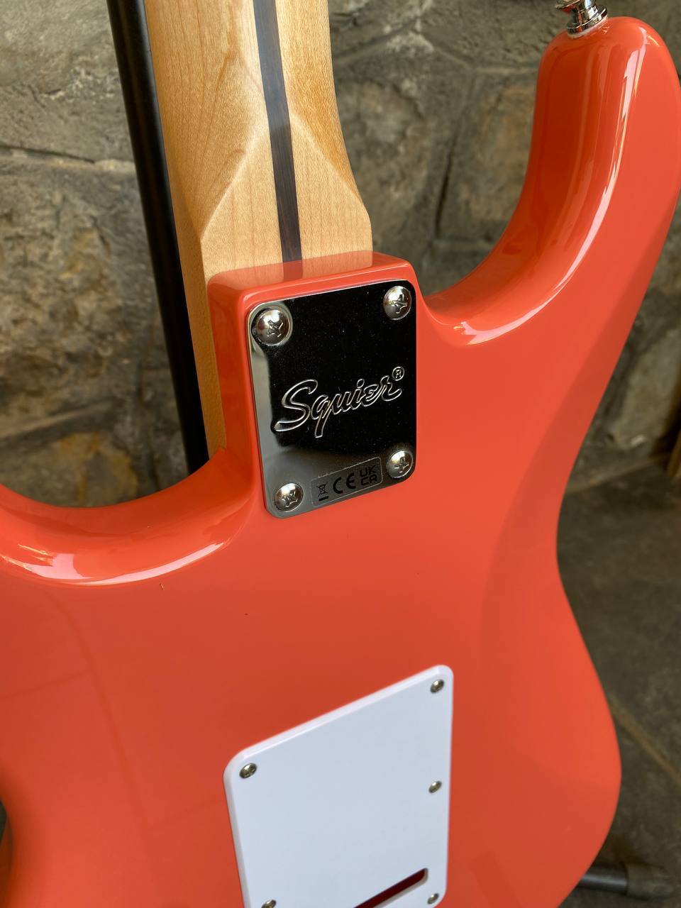Squier Sonic Strat HSS TCoral