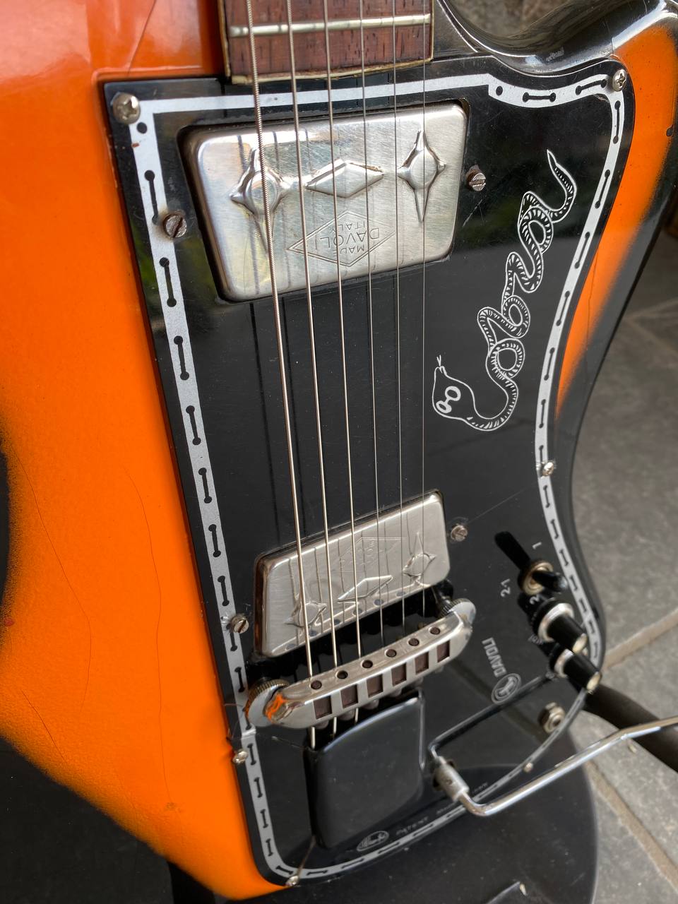 Vintage 1960s Wandrè Cobra Electric Guitar - Made in Italy by Antonio Pioli, Rare Original with Screenprinted Pickguard + Video Demo