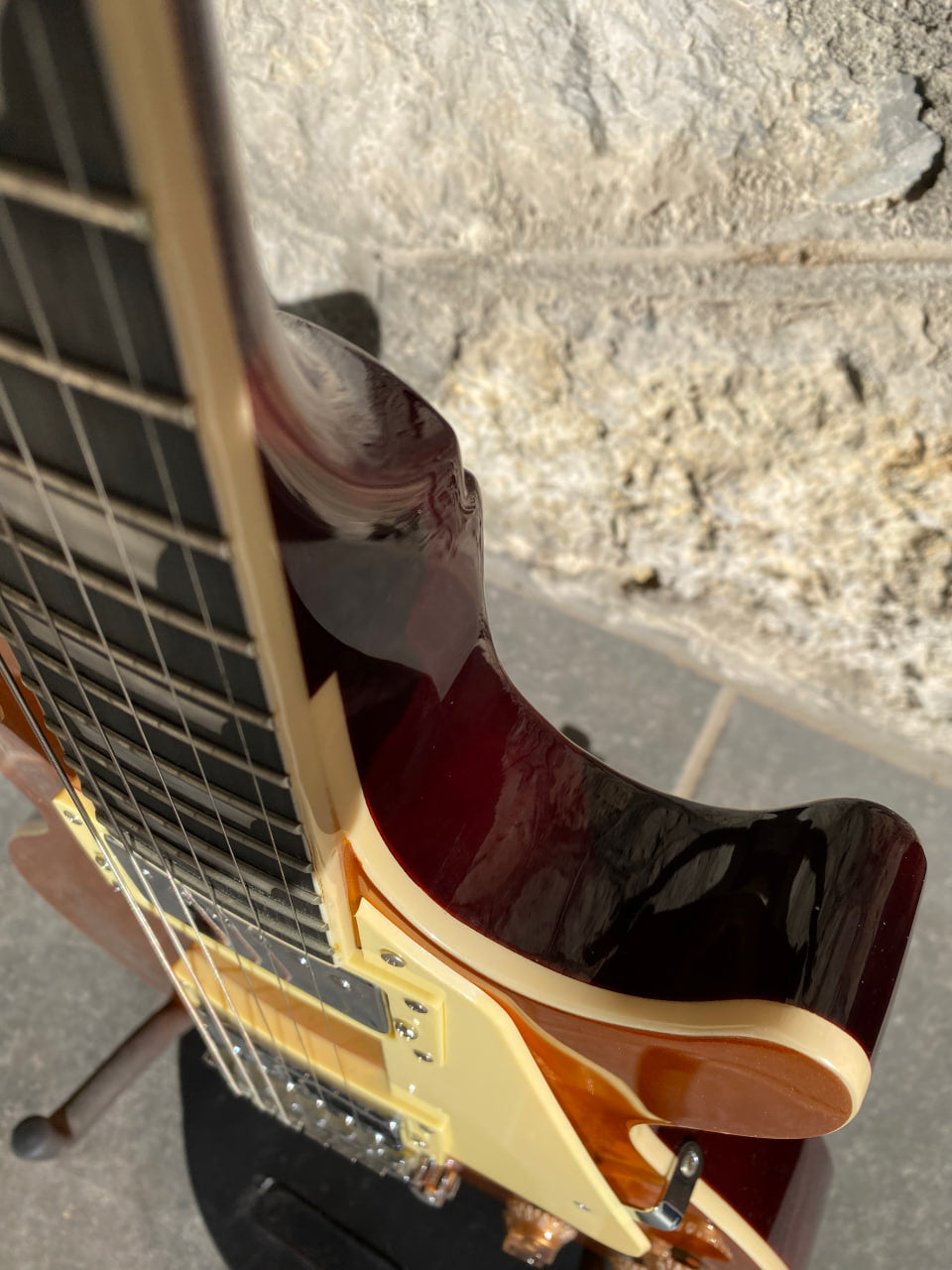 Eko Les Paul Goldtop Singlecut Electric Guitar — Satin Neck, Humbuckers, Mint Condition + Video Demo