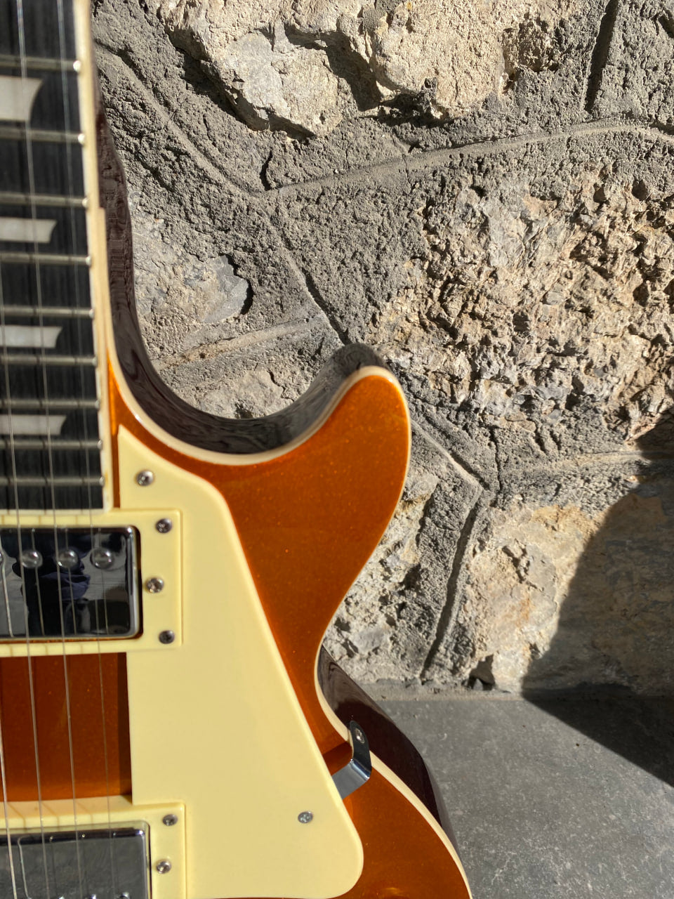Eko Les Paul Goldtop Singlecut Electric Guitar — Satin Neck, Humbuckers, Mint Condition + Video Demo