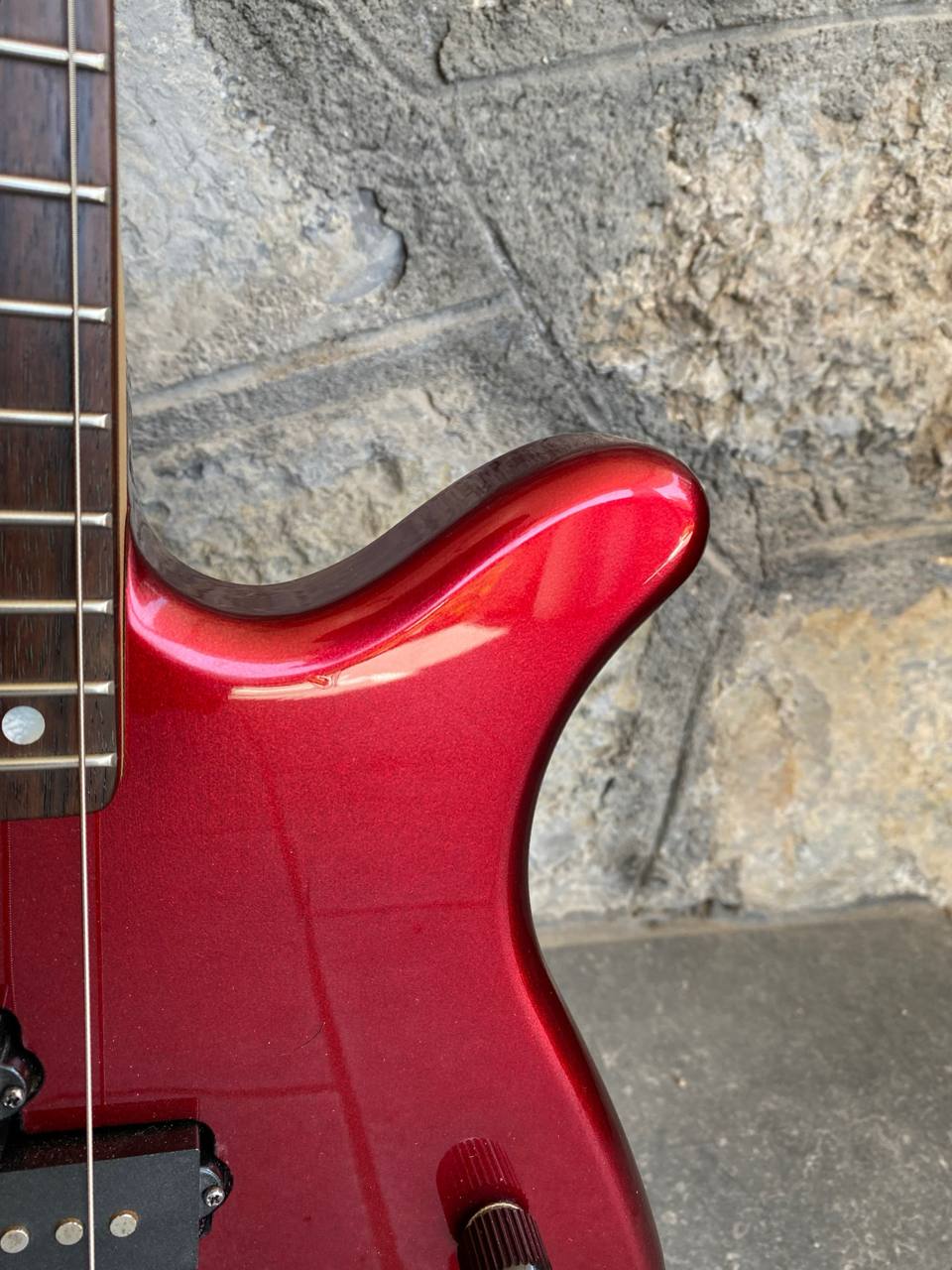 Yamaha RBX170 Electric Bass Guitar (Metallic Red / Car) — PJ Pickup Configuration, 24 Frets, Rosewood Fretboard + Video Demo
