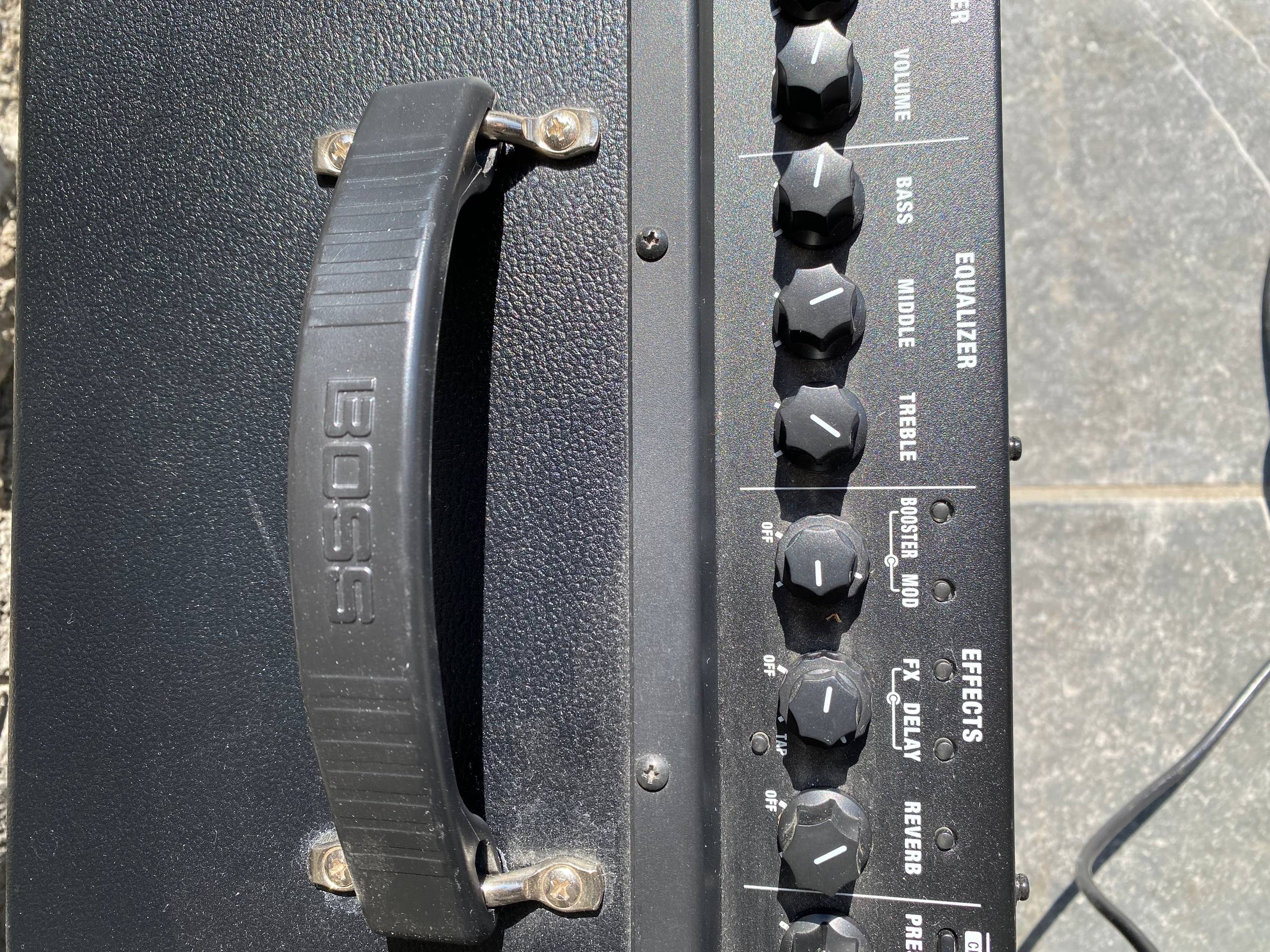 Boss Katana-100/212 MkII 100-Watt 2x12″ Modeling Guitar Amplifier