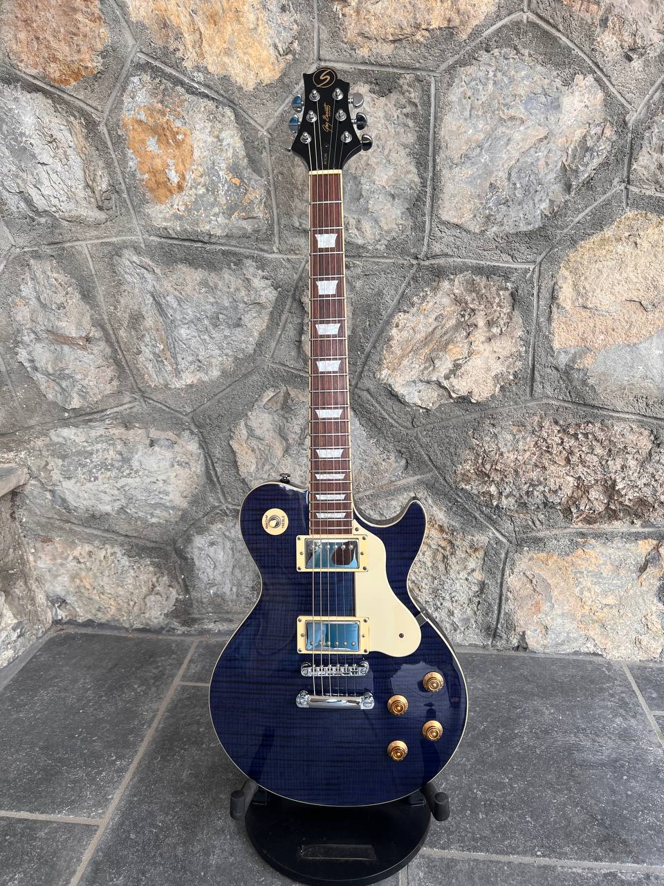 Greg Bennett AV3 Blue Burst Flamed Top, Excellent Condition + Video Demo