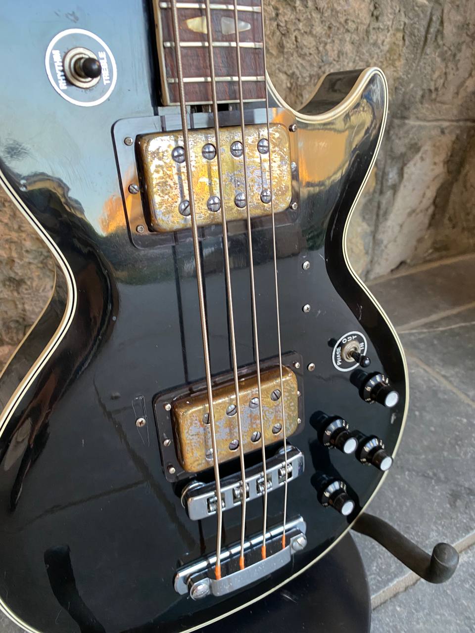 Vintage and rare 1970s Elli Sound Crucianelli Custom Bass – Made in Italy (Dual Humbuckers & Phase Switch, Good Condition)