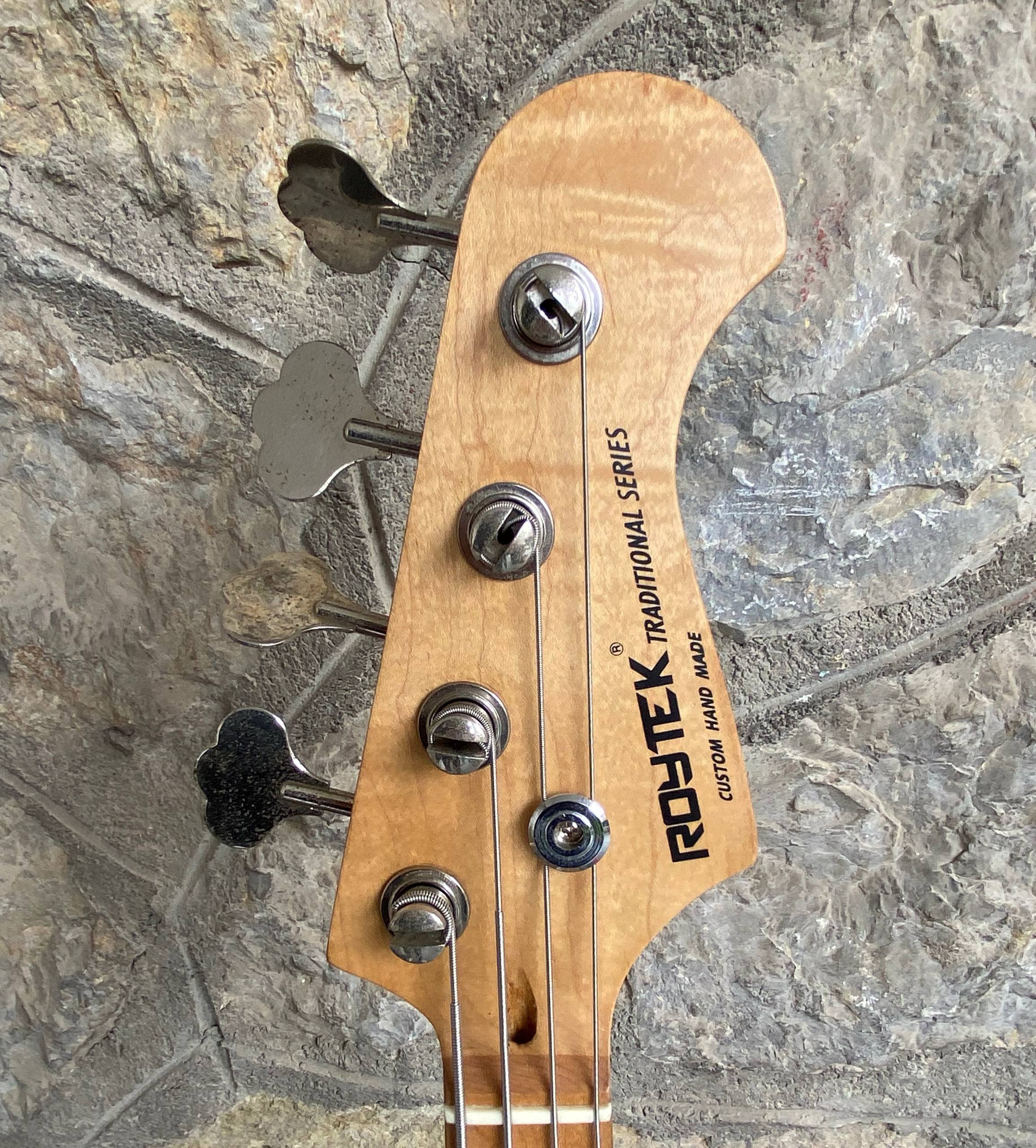 Roytek Handmade Bass Sunburst – Maple Neck – Excellent Condition – Demo Video