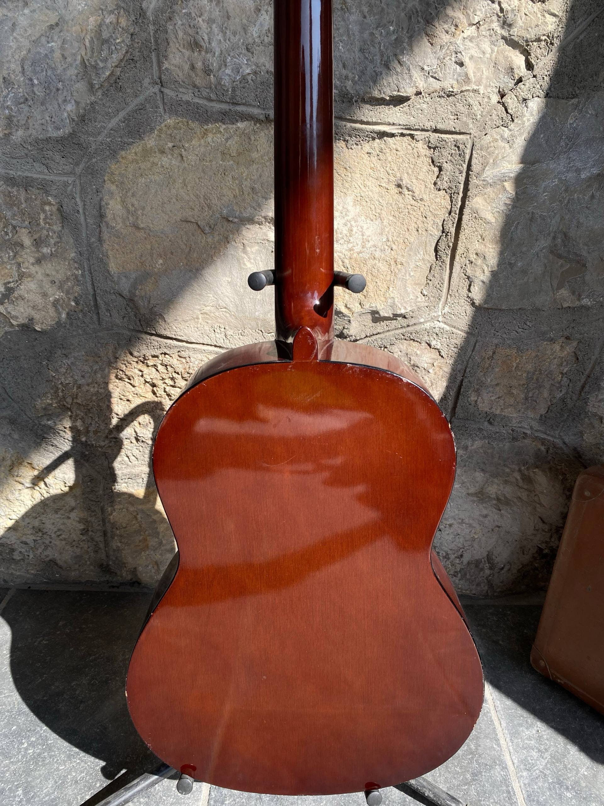 Classical guitar Yamaha C40 Made in Indonesia