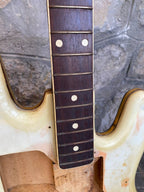 Vintage Layolo Bass (Made in Italy) - Pearloid Body - Restoration Project