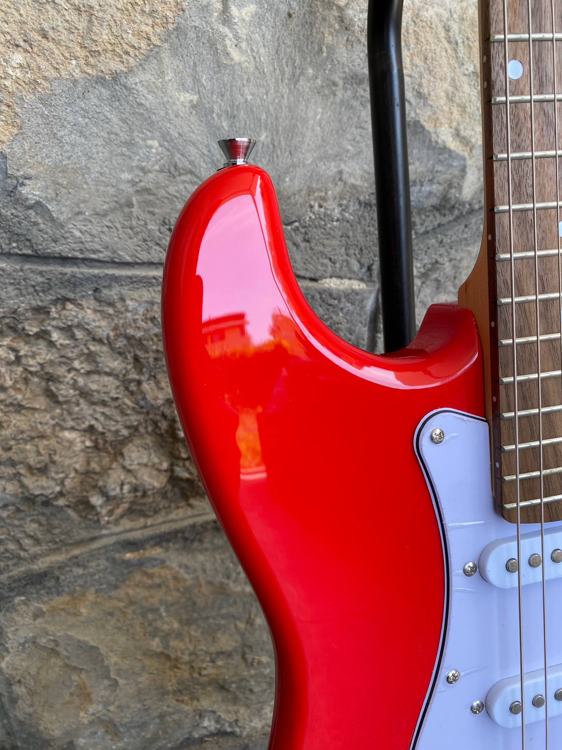 Vision Stratocaster ST5 Electric Guitar Starter Kit - Red - NEW