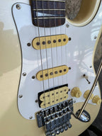 Vintage 1980s Epiphone by Gibson S-400 Superstrat — Pearl Cream Finish, HSS, Rosewood Fretboard, Modified Floyd Rose Tremolo