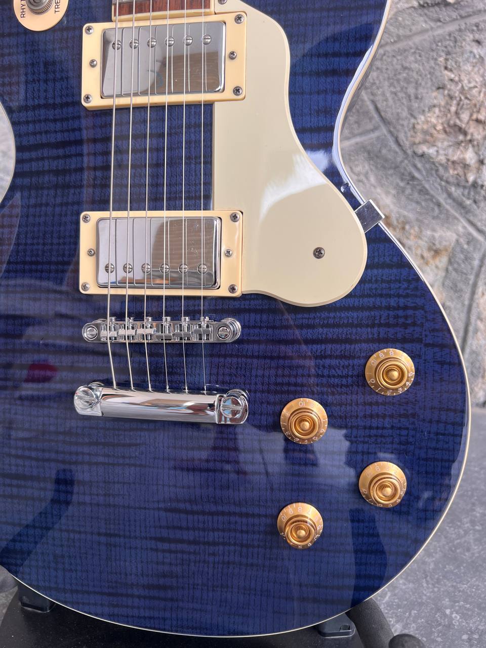 Greg Bennett AV3 Blue Burst Flamed Top, Excellent Condition + Video Demo