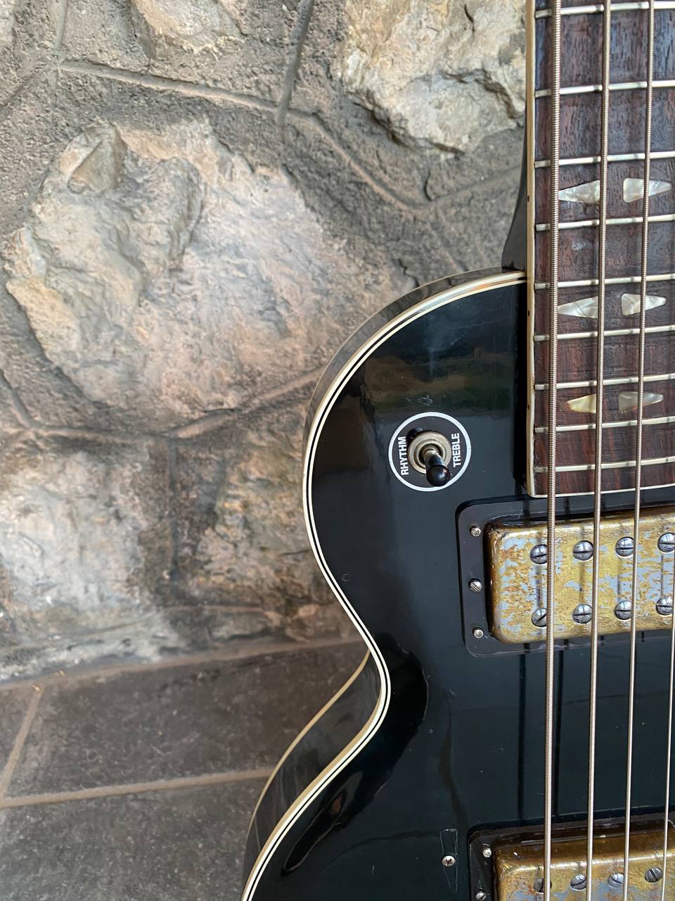 Vintage and rare 1970s Elli Sound Crucianelli Custom Bass – Made in Italy (Dual Humbuckers & Phase Switch, Good Condition)