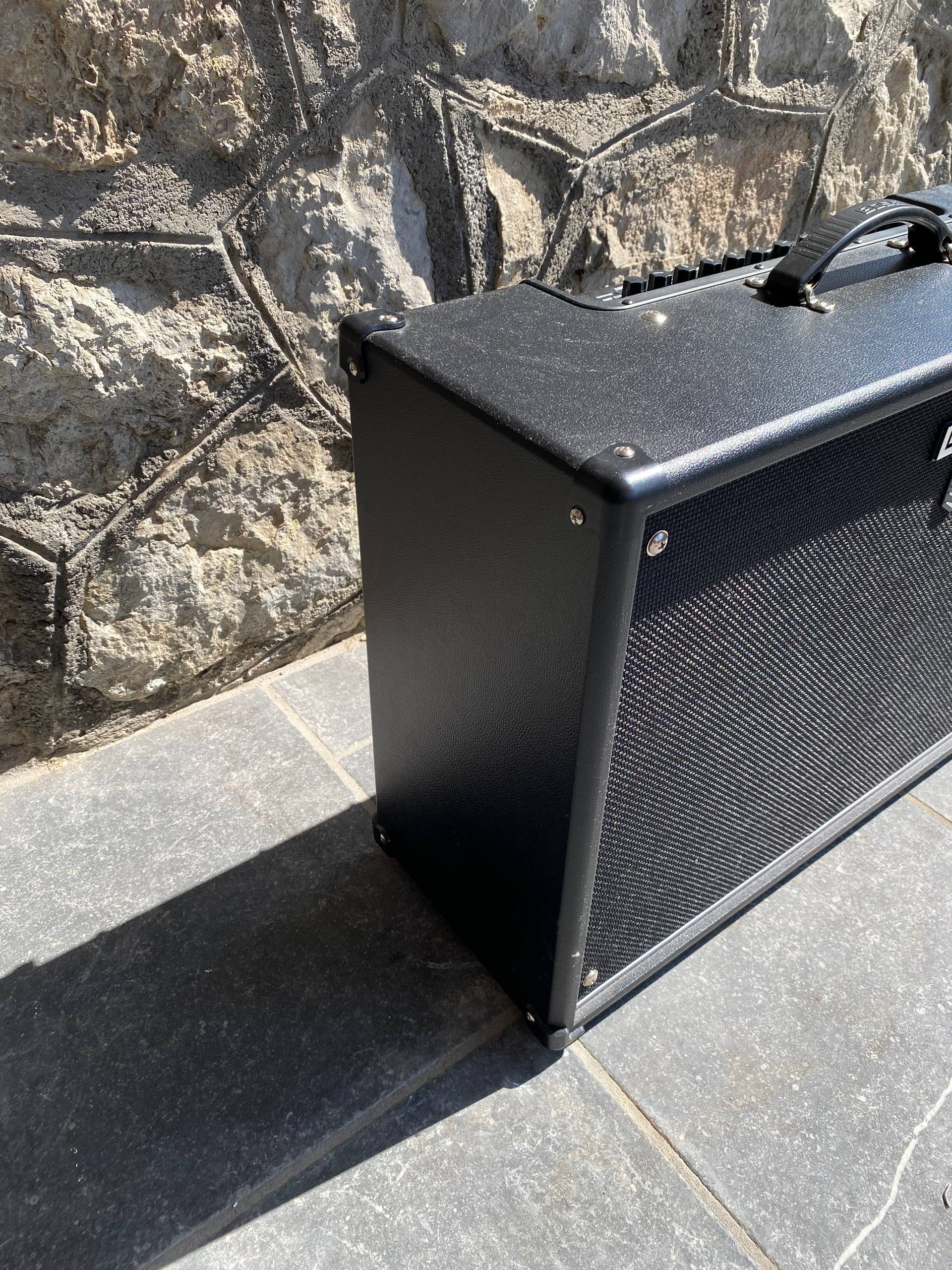 Boss Katana-100/212 MkII 100-Watt 2x12″ Modeling Guitar Amplifier
