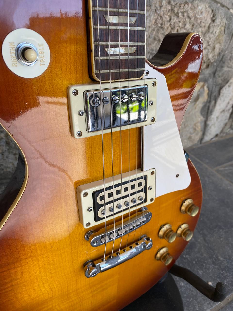Vintage 1974 Ibanez 2351M Les Paul Model — Made in Japan, Maxon Pickups, All Original with Pickguard & Plate