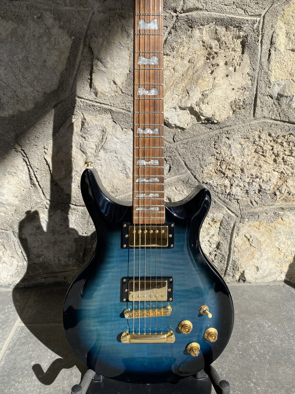 Parkson’s Professional 24-Fret Electric Guitar (Made in Korea) — Blueburst Flame Top, Gold Hardware + Video Demo