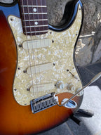 1993 Fender Stratocaster Strat Plus - 40th Anniversary - Sunburst w/ Rosewood Fretboard & Original Silver Logo Hardcase — image 9
