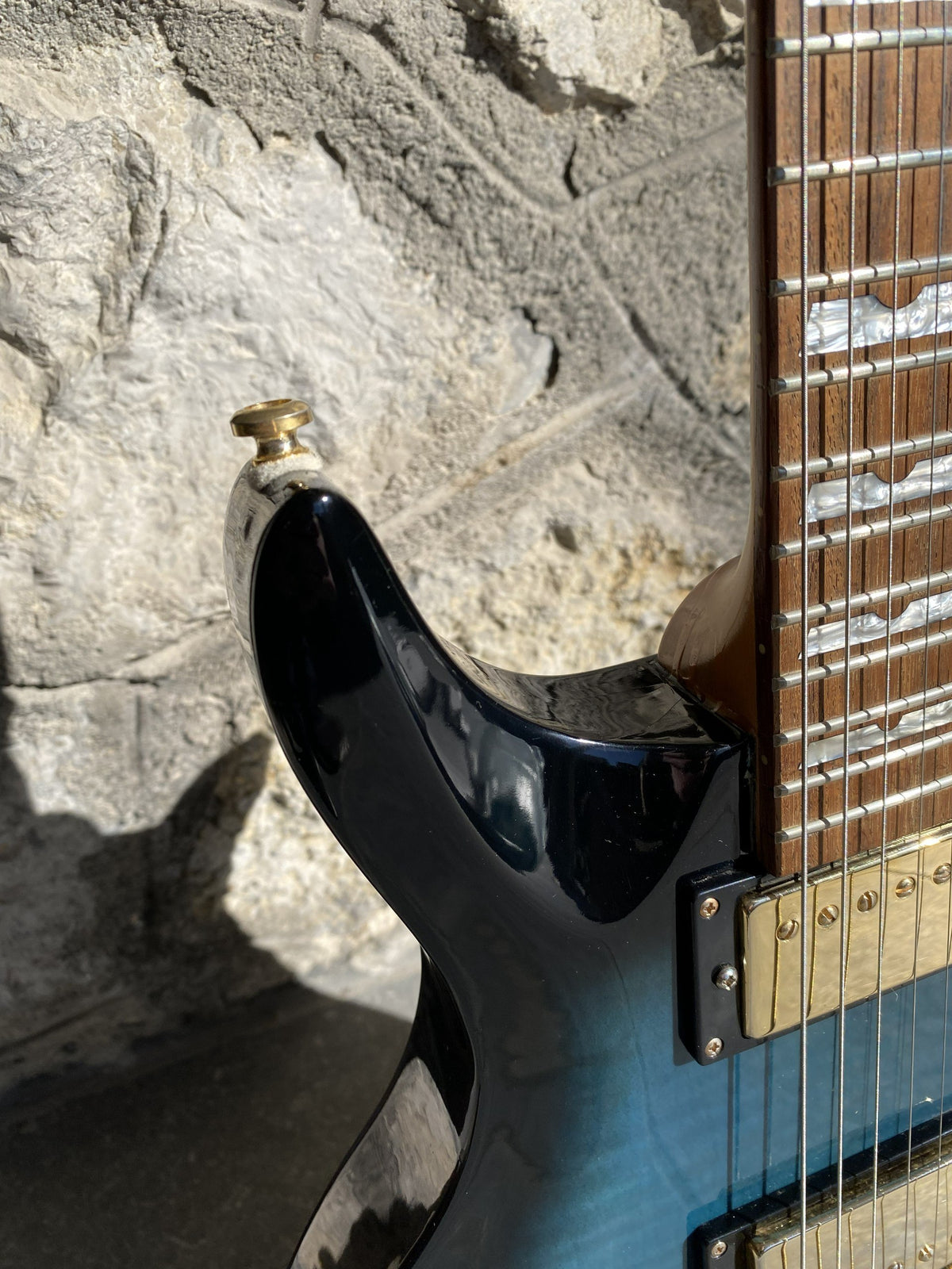 Parkson’s Professional 24-Fret Electric Guitar (Made in Korea) — Blueburst Flame Top, Gold Hardware + Video Demo