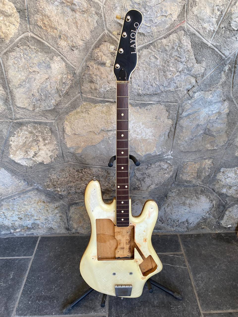 Vintage Layolo Bass (Made in Italy) - Pearloid Body - Restoration Project