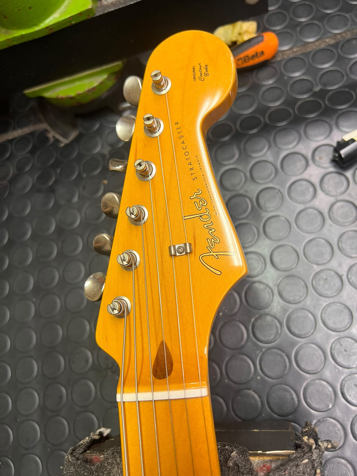 Fender ST57 Made in Japan - Candy Apple Red - U Serial