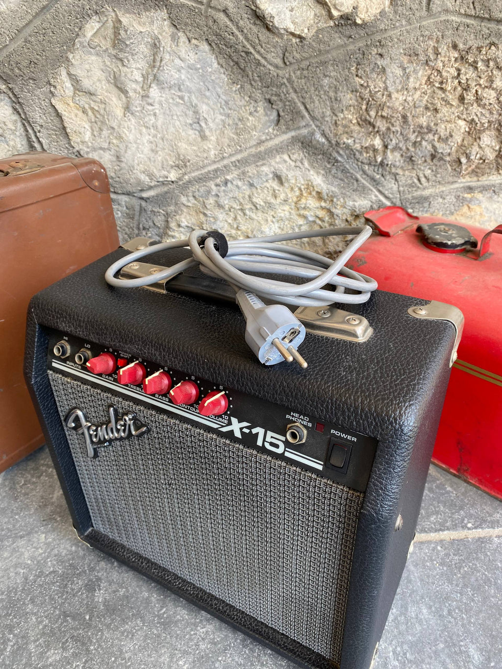 Fender X-15 "Red Knob" 15-Watt Guitar Practice Amp - Made in USA