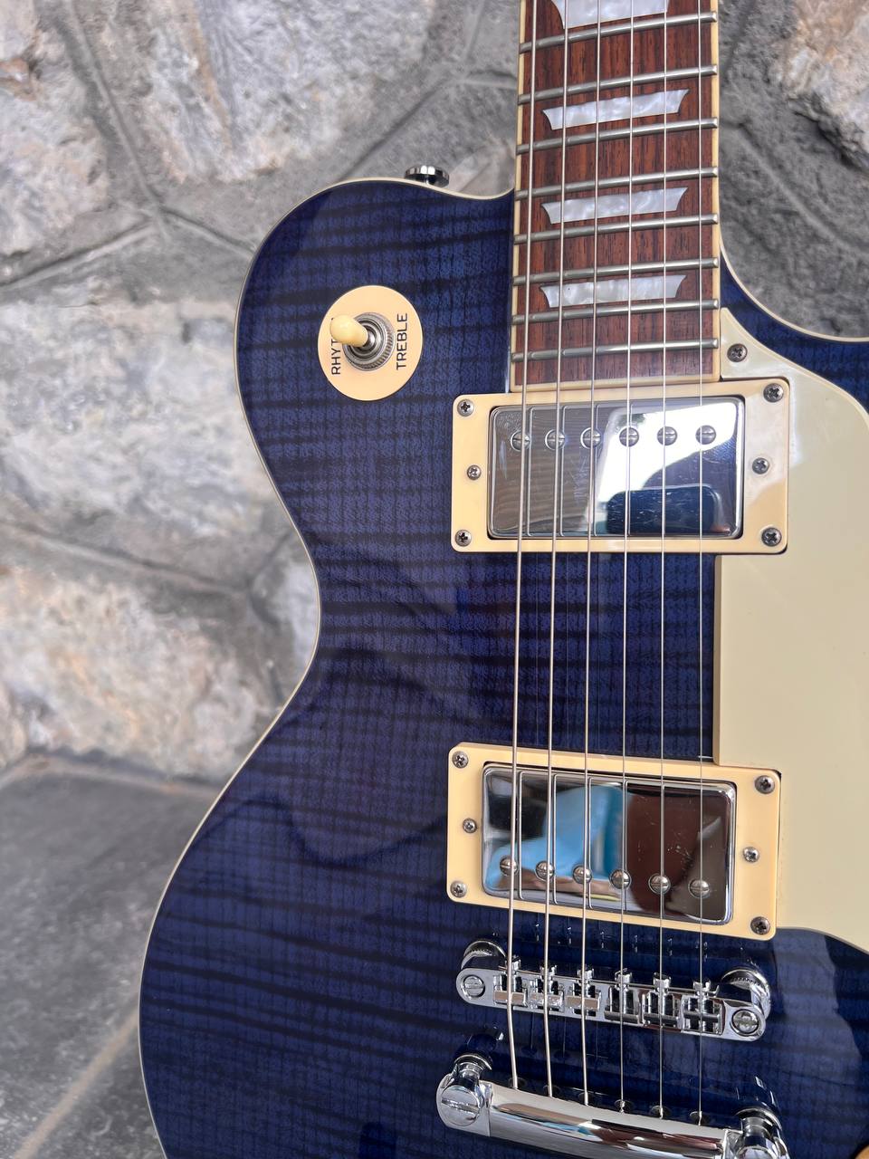 Greg Bennett AV3 Blue Burst Flamed Top, Excellent Condition + Video Demo