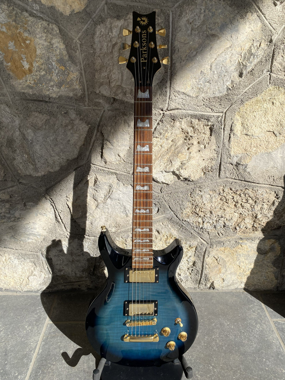 Parkson’s Professional 24-Fret Electric Guitar (Made in Korea) — Blueburst Flame Top, Gold Hardware + Video Demo