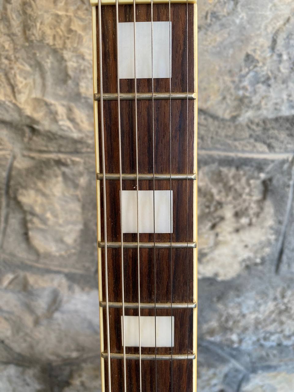 Stagg Custom Semi-Acoustic Guitar – ES-175 Style (Gold Hardware & Block Inlays)