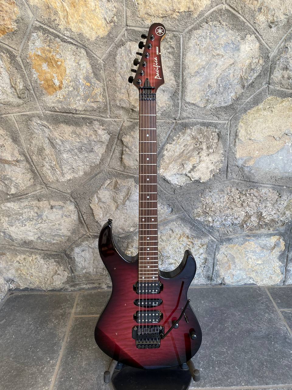Yamaha Pacifica 821DX - Flamed Purple, 24 Frets, Floyd Rose, Good Condition + Video Demo