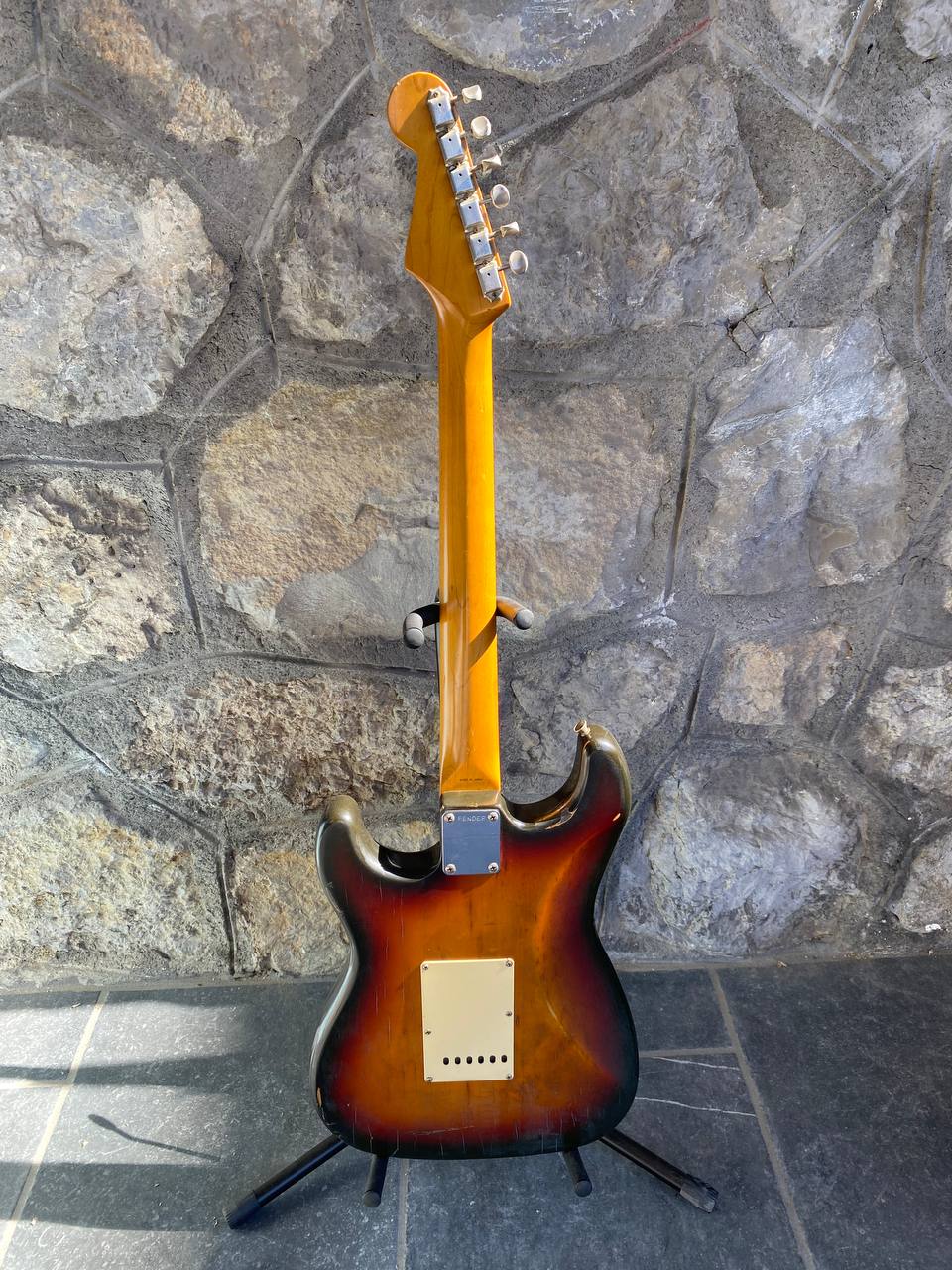 Fender '62 Reissue Stratocaster MIJ (Made in Japan) - Sunburst - Rosewood - "L" Serial