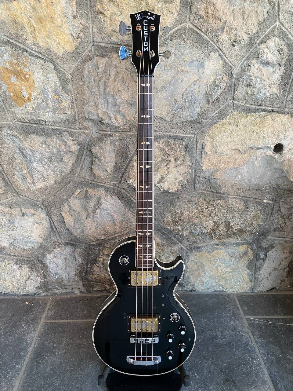 Vintage and rare 1970s Elli Sound Crucianelli Custom Bass – Made in Italy (Dual Humbuckers & Phase Switch, Good Condition)