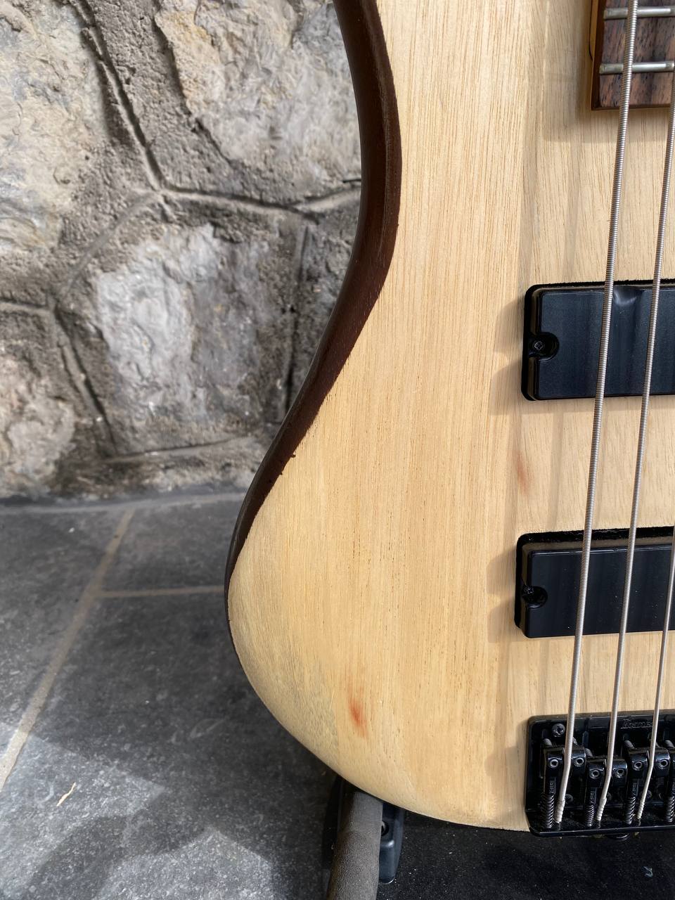 Ibanez Soundgear GSR205B Active 5-String Bass (Indonesia) — Custom Natural Wood Top Finish, 9V Battery EQ + Video Demo