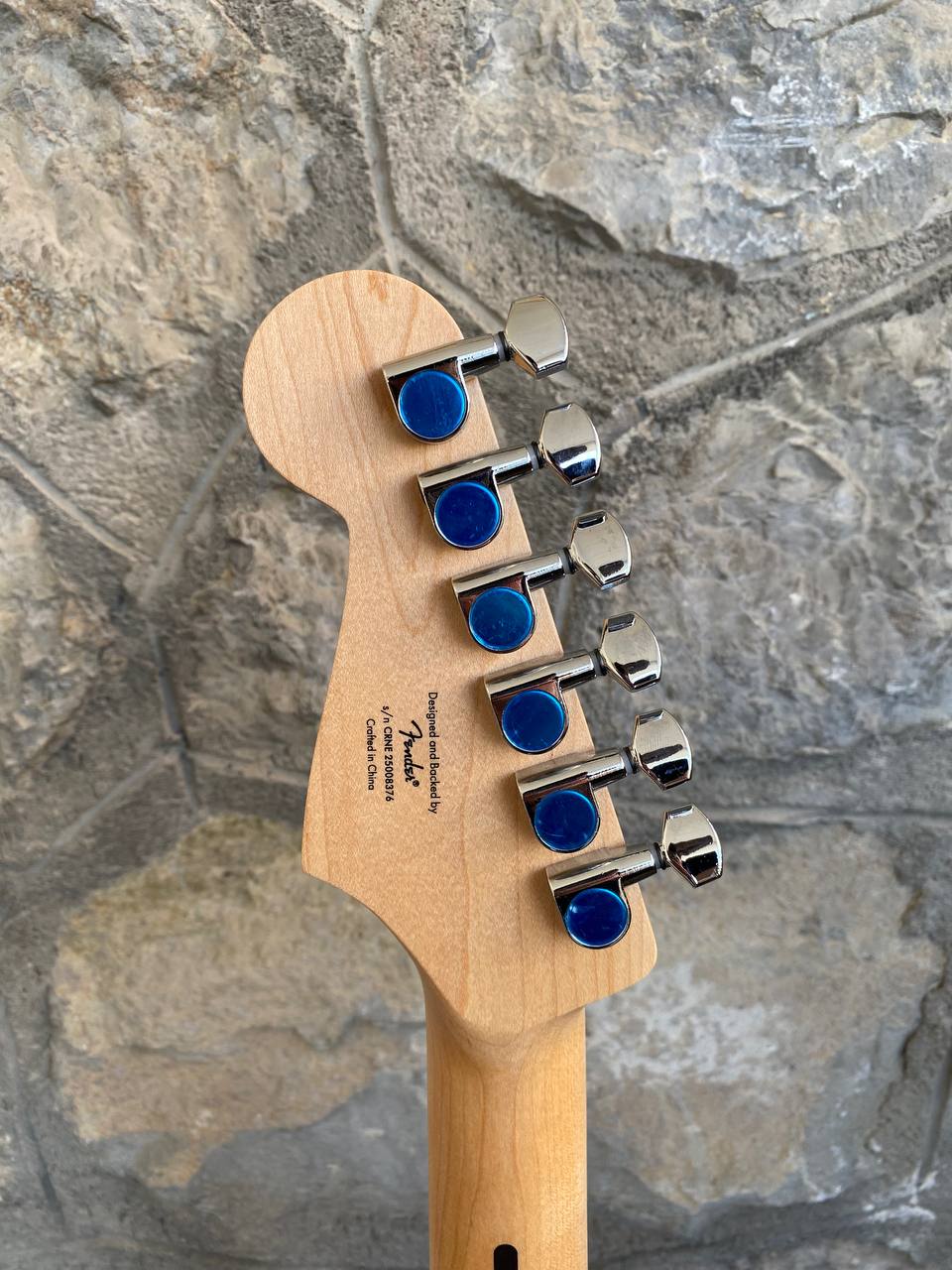 Squier Sonic Strat HSS TCoral