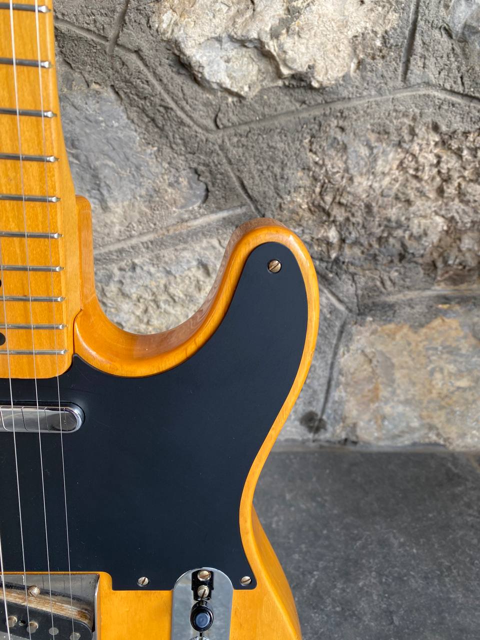 Fender Telecaster '52 Vintage Reissue (1985, “A” Serial Bridge Plate) - Made in Japan, Ash Body, Maple Neck + Video Demo