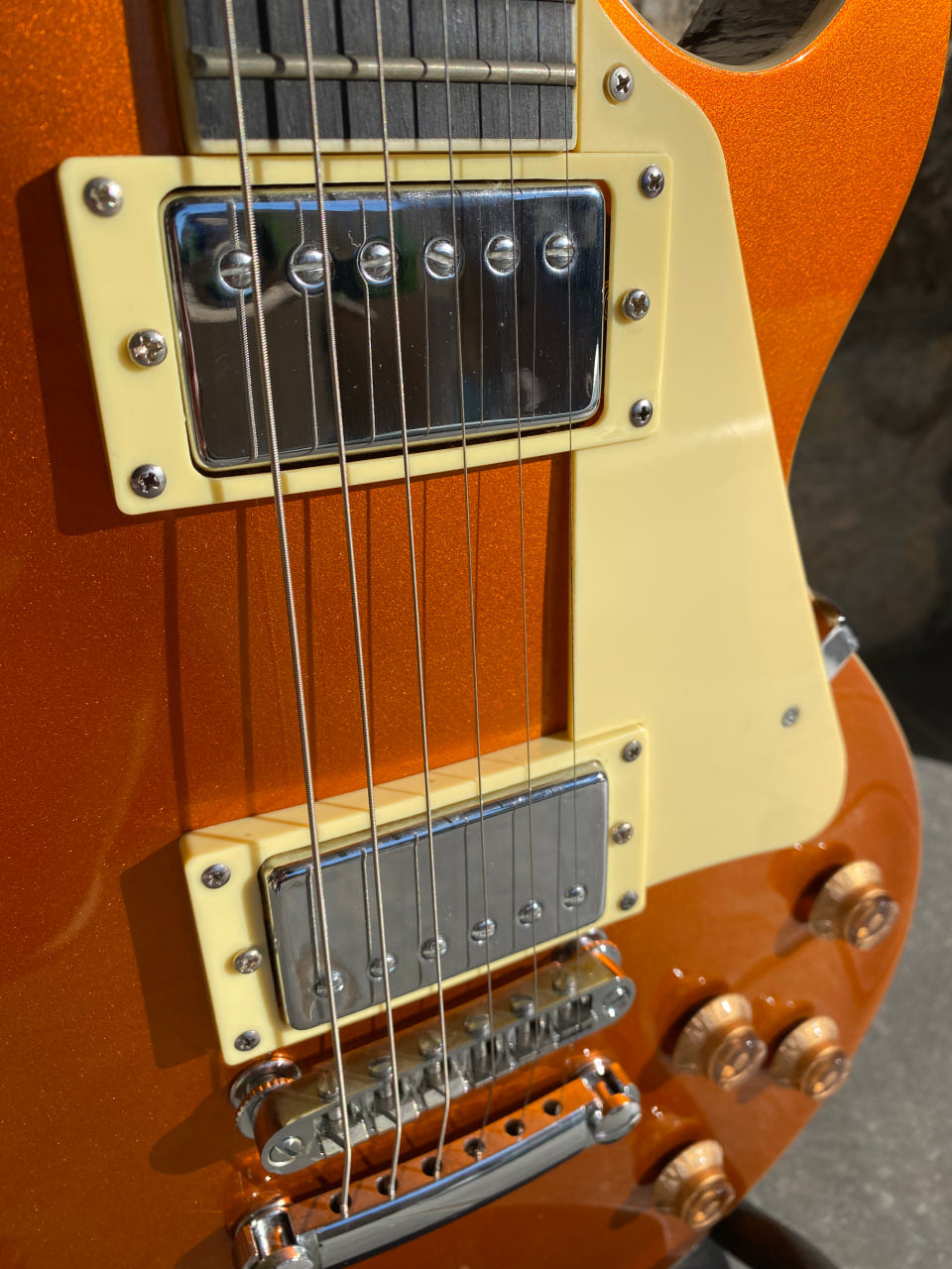 Eko Les Paul Goldtop Singlecut Electric Guitar — Satin Neck, Humbuckers, Mint Condition + Video Demo