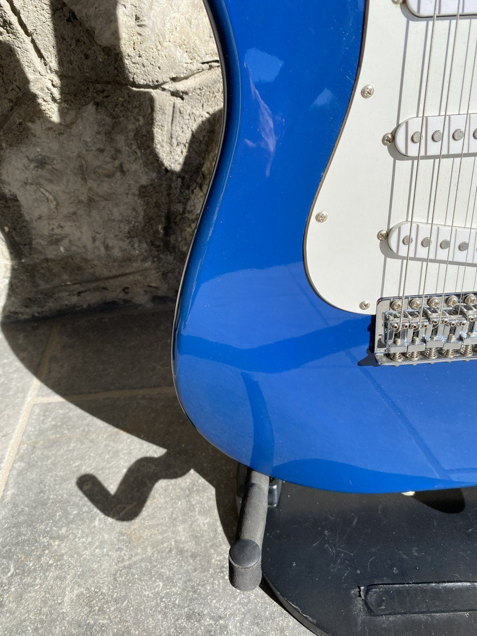 Squier Affinity Stratocaster — Blue Finish, Large Headstock, Rosewood Fretboard, SSS (As-Is Partscaster) + Video Demo