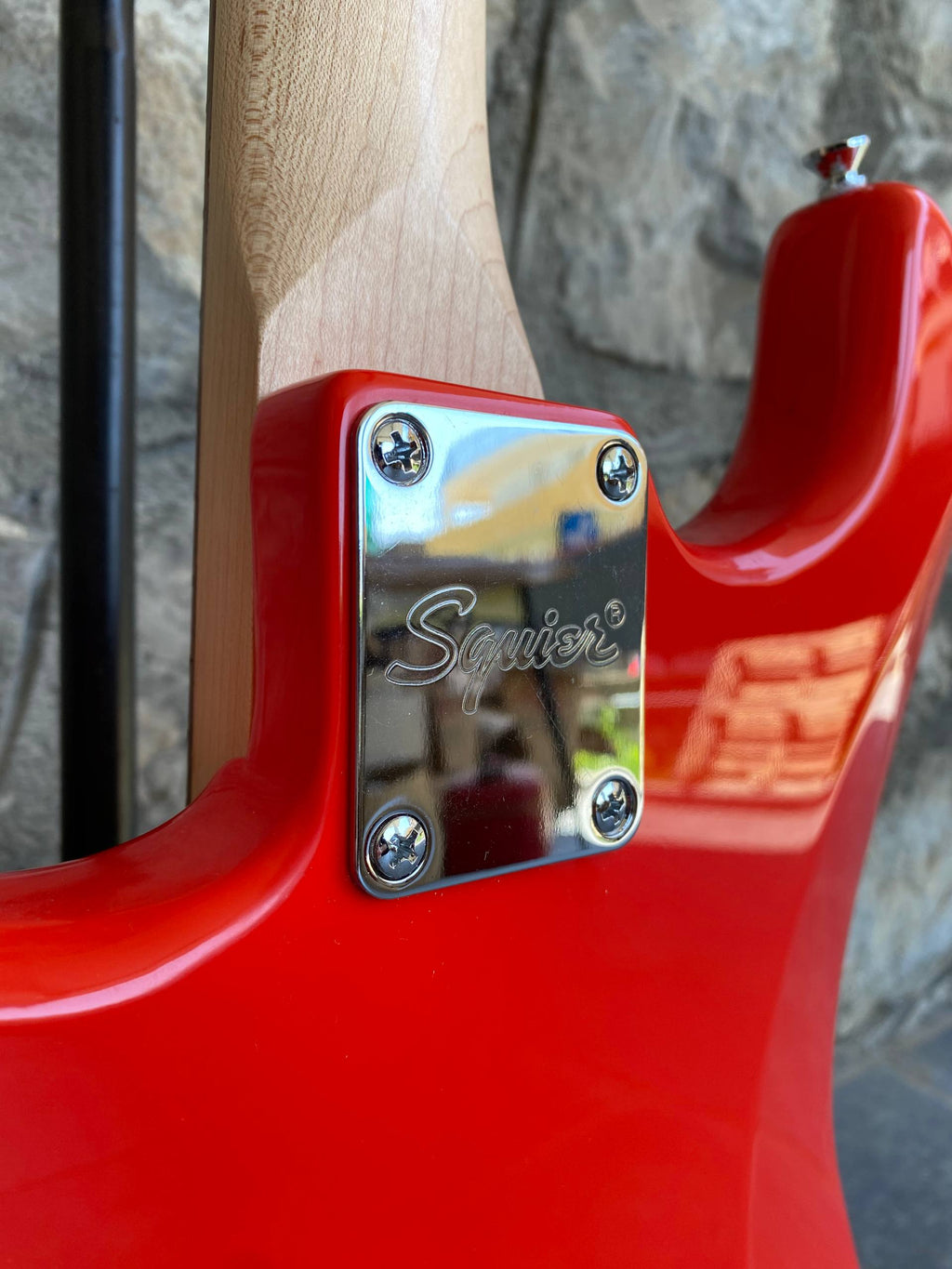 Squier Affinity Series Stratocaster - Fiesta Red - Rosewood Fretboard