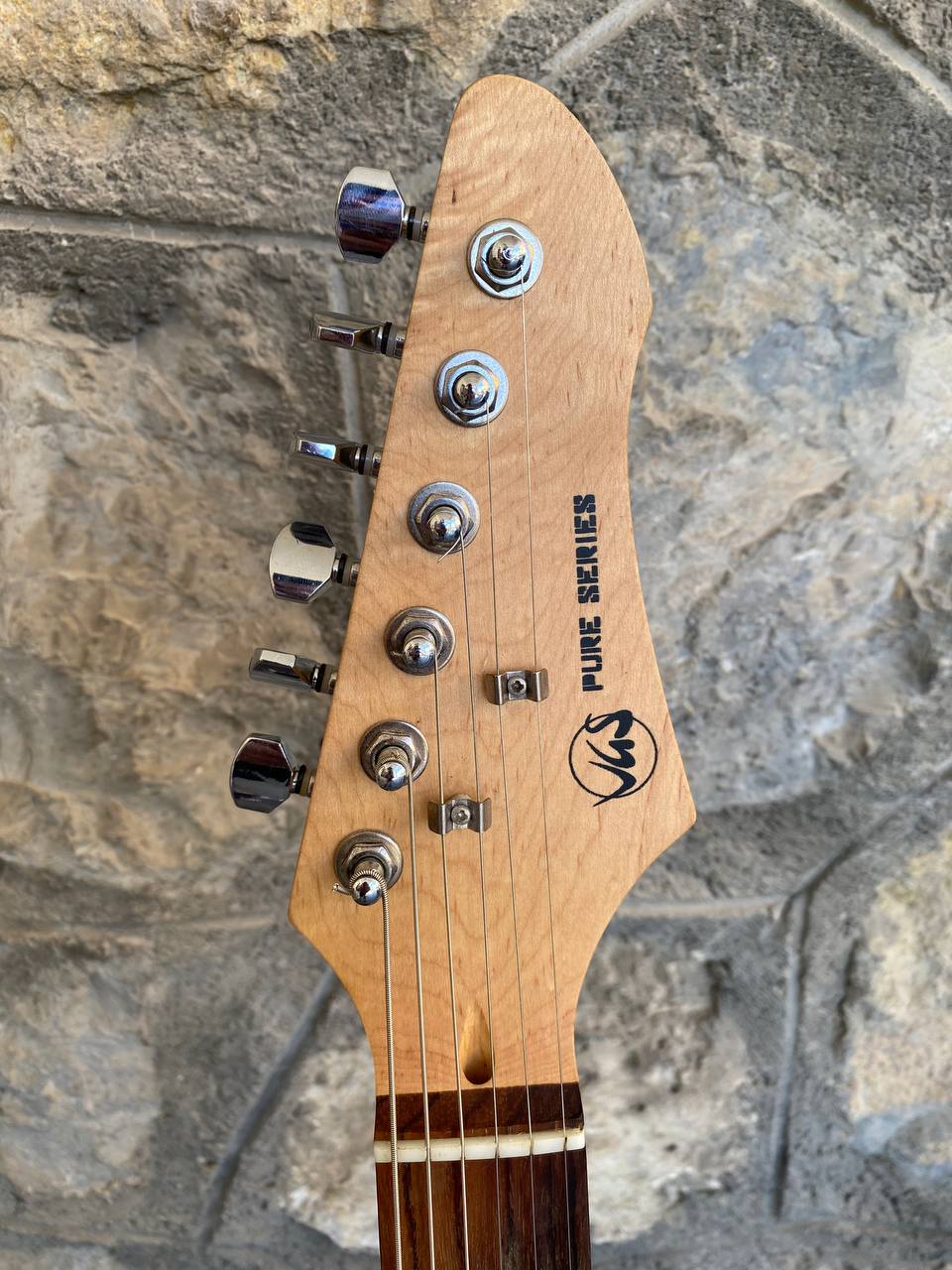 Gewa Pure VGS 100 SB – Sunburst Electric Guitar